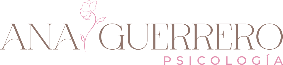 Logo Ana Guerrero